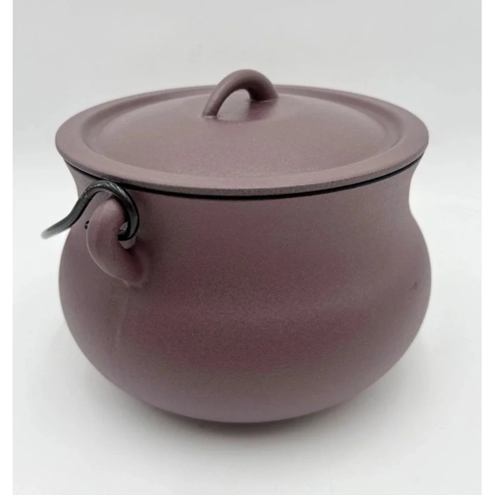 NEW!! Smith & Clark Ironworks 4 Qt Cauldron Pre-Seasoned Cast Iron Pot Purple